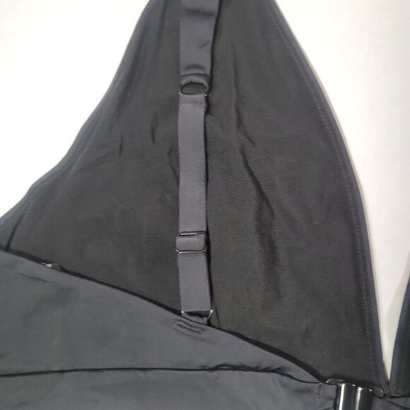 ASOS Design Black Adjustable Bralette Bikini Back Closure Top Size UK26/US22 - Picture 4 of 8